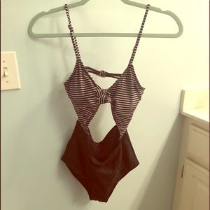 *NEVER WORN* One Piece Bathing Suit